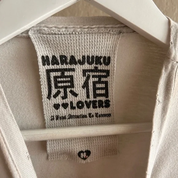 Harajuku Lovers Vintage Distressed White and Black Logo Graphic Tee - Picture 5 of 8